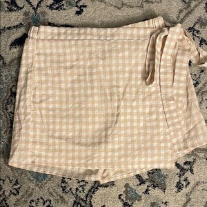 Beige Gingham Wrap Skort